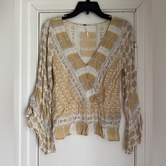 Free People yellow and gray ruffle sleeve peplum blouse - Picture 1 of 8